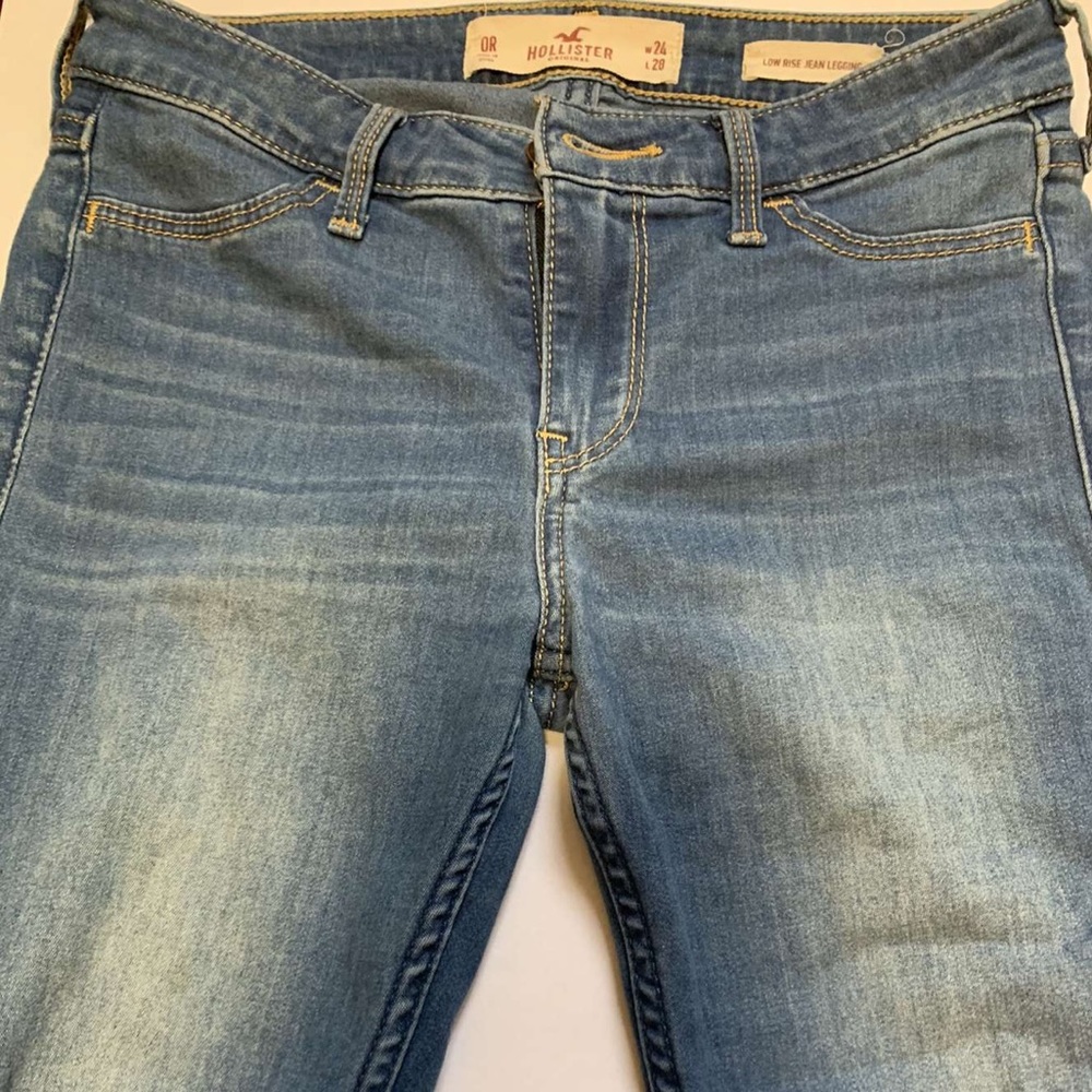 HOLLISTER JEANS